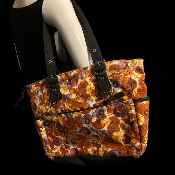 Large Donna Sharp floral tote in great pre-owned condition - Picture 4 of 7